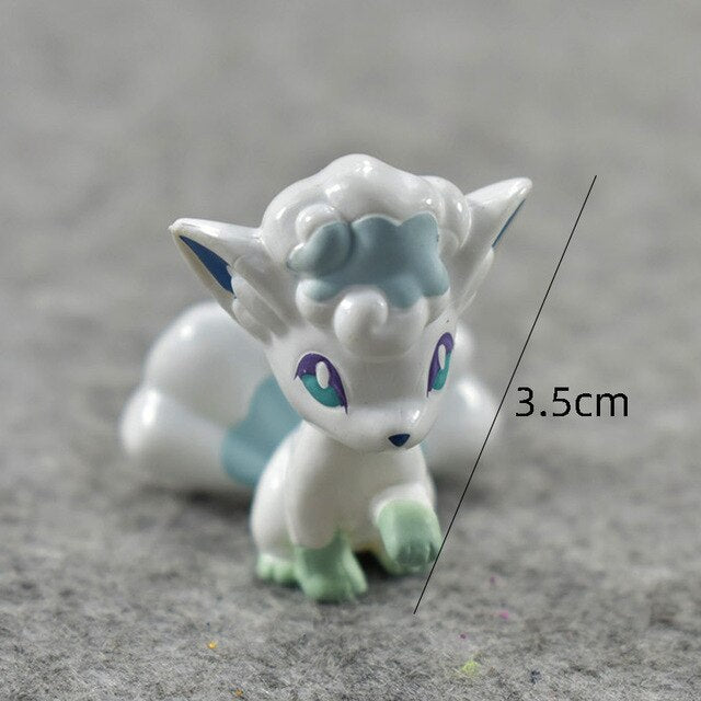 Pokemon Pikachu Bulbasaur Charmander Mew Eevee Leafeon Squirtle Venusaur Mini Dolls