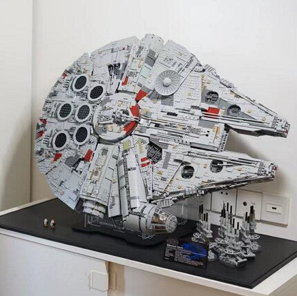 Large Millennium Falcon Building Blocks Star Destroyer bricks